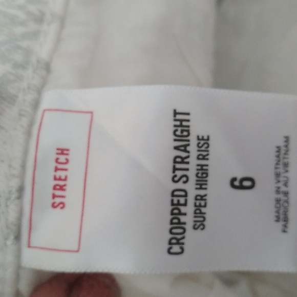 Express Cropped Straight Super High Rise Size: 6 - Picture 11 of 12